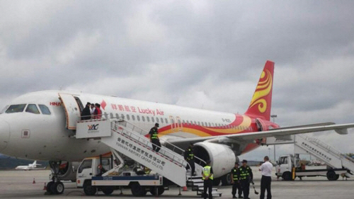 중국서 비행기 놓친 30대 “폭탄 실려있다” 허위신고…회항 소동