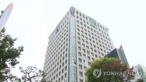 일부 공관장, 현지 직원 때리고 직원에 만찬 준비 지시...부당 대우 드러나