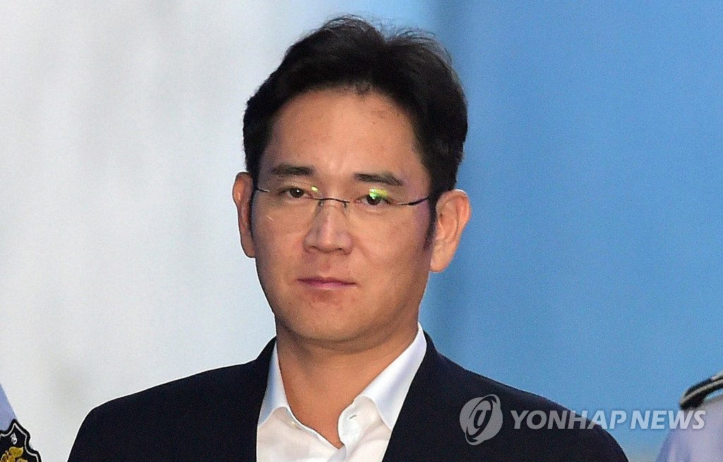 '최악의 시나리오' 마주한 삼성, 이재용 부회장 실형 선고...중대 위기 맞나