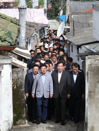 이낙연 “행정수도 이전 부정적 발언한 적 없어”