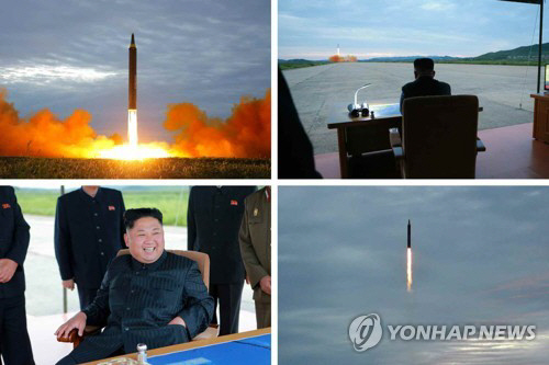 북한 김정은 노동당 위원장이 중장거리전략탄도미사일 화성-12형 발사 훈련을 참관했다고 노동신문이 30일 전했다. /연합뉴스