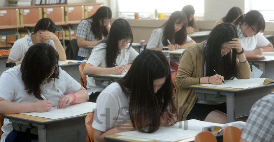 수능 전 마지막 ‘공식 모의평가’가 오늘 치러진다./서울경제DB