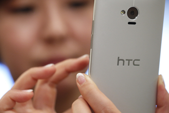 '구글, 대만 스마트폰 업체 HTC 인수 최종 단계'
