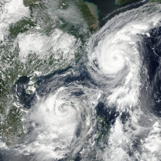 태풍 '독수리' 베트남 강타…'탈림' 현재 위치는?