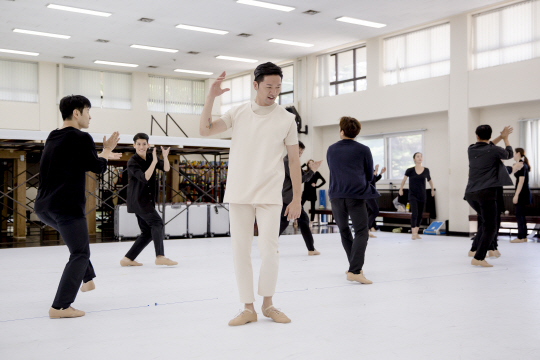 김병조 '현대적으로 재해석한 '춘향'...발레 경력이 큰 도움 됐죠'