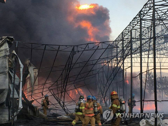 경기 광주 포장재 공장서 폭발·화재…소방관 포함 21명 부상