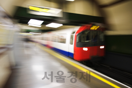서울 지하철 적자, 90%는 무임승차 탓