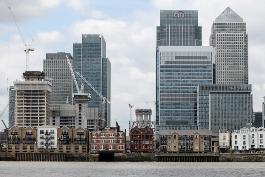영국 런던의 금융 중심지인 카나리 와프 /자료=블룸버그