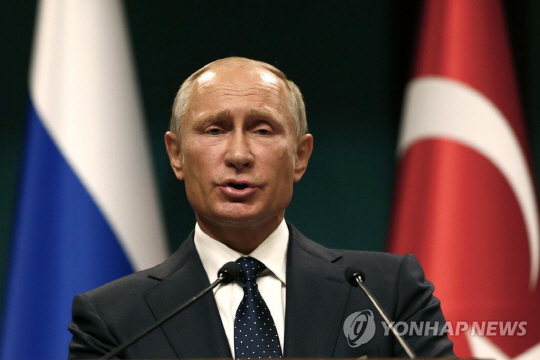 푸틴 “2001년 김정일로부터 핵무기 보유에 대해 들었다”