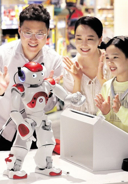 이마트에서 선보인 쇼핑 도우미 AI로봇 ‘띵구’의 모습