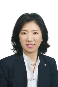 관광공사 첫 女 부사장 강옥희씨