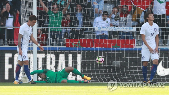 한국 대표팀, 모로코에 1-3 완패...졸전 끝에 2연패