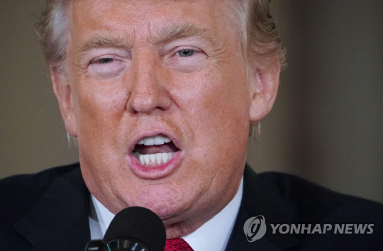 도널드 트럼프 미국 대통령의 동북아 순방으로 경색된 한·중 관계가 회복될 수 있을지 주목된다./연합뉴스