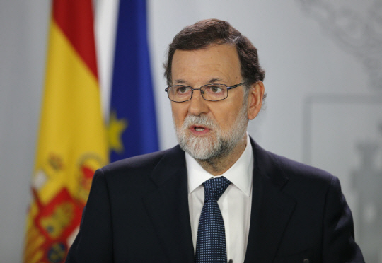 스페인, 카탈루냐 자치정부 해산 결정…6개월내 지방선거