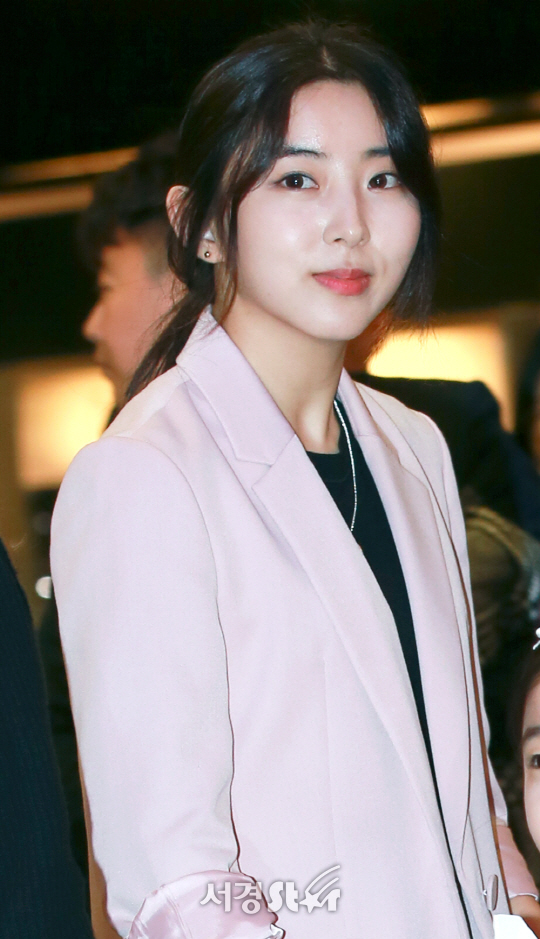 권소현, '여성미 넘치는 핑크 블레이저' (내게 남은 사랑을 VIP 시사회)