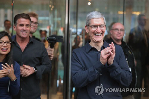 애플, 시카고에 신개념 매장 오픈…'기존과 뭐가 다르길래'