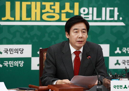 이용호 '민주당, 공공기관 낙하산 의혹은 적폐, 청산 대상 될 것'