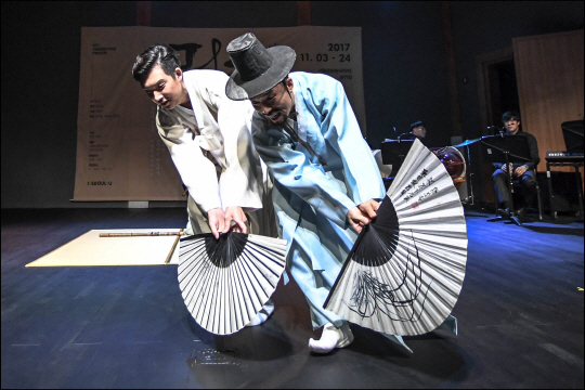 3일부터 서울돈화문국악당에서 펼쳐지는 음악극 ‘적로’중 일부/사진제공=서울돈화문국악당