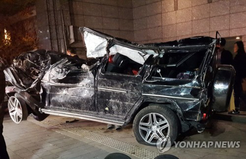 故 김주혁 사고 현장, 가림막 설치 후 보수공사 中 “항상 멋쩍게 웃으시면서 엉뚱한 농담”