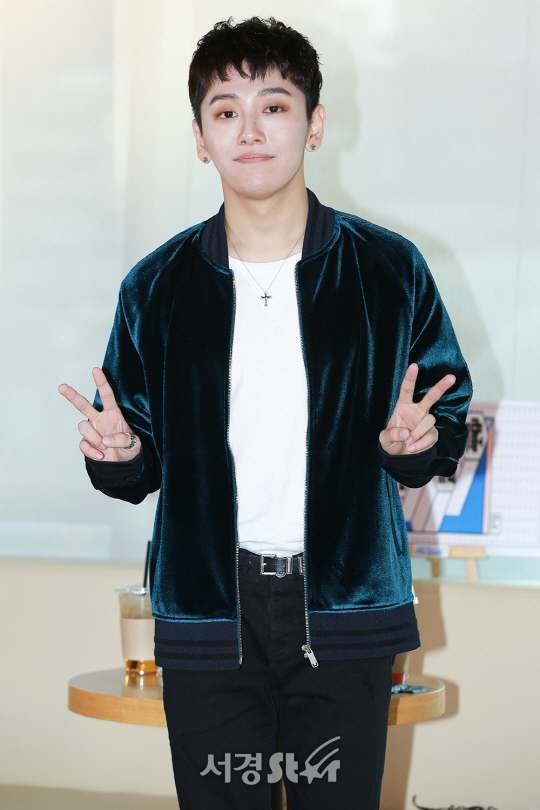 JBJ 노태현이 대만 MTV ‘워아이오우샹 플레이제이 오우샹주보(연출 김영익, MC 플레이제이)’ 녹화에 참석해 포즈를 취하고 있다.