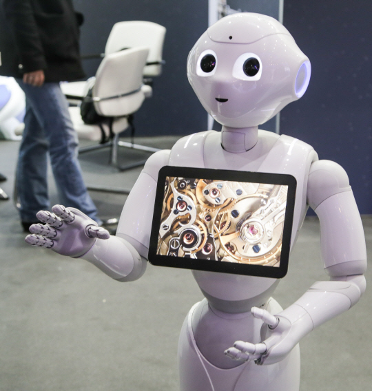 스티븐 호킹의 경고…'AI, 인간 뛰어넘는 생명체 될 것'