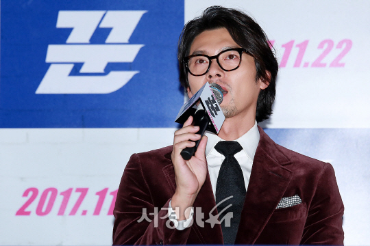 배우 현빈이 10일 오후 서울 중구 메가박스 동대문에서 열린 영화 ‘꾼’ 언론시사회에 참석했다.
