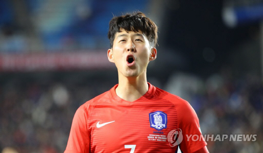 ‘손흥민 2골’ 한국, 콜롬비아에 2-1 승리…신태용호 첫 승