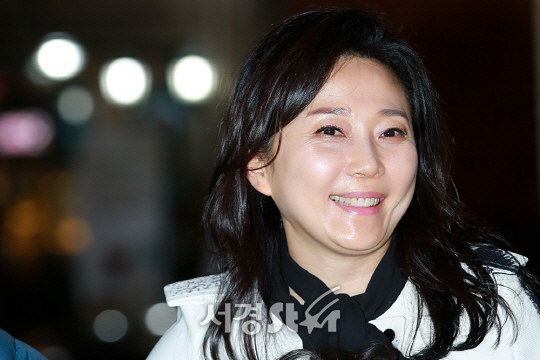 배우 김나운이 14일 오후 서울 영등포구 한 음식점에서 열린 MBC 일일드라마 ‘돌아온 복단지’ 종방연에 참석하고 있다.