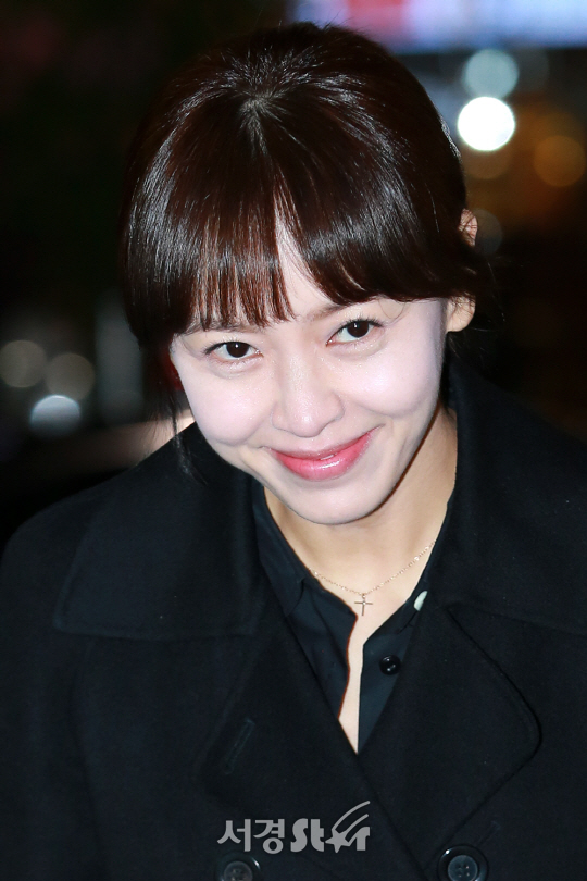 배우 강성연이 14일 오후 서울 영등포구 한 음식점에서 열린 MBC 일일드라마 ‘돌아온 복단지’ 종방연에 참석하고 있다.