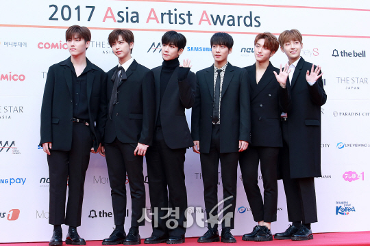 스누퍼 멤버들이 15일 오후 서울 송파구 잠실실내체육관에서 열린 ‘2017 Asia Artist Awards’(2017 아시아 아티스트 어워즈, 이하 ‘AAA’) 행사에 참석했다.