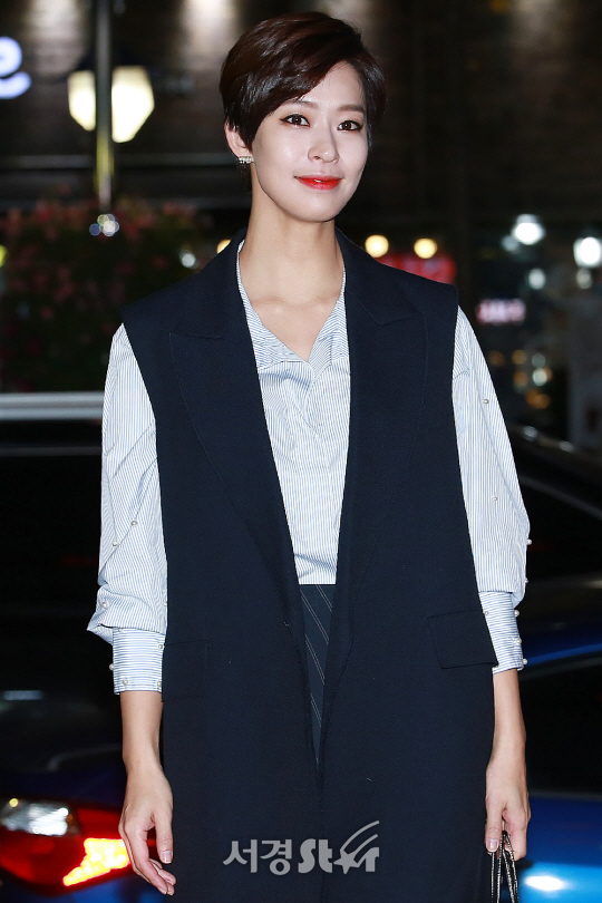 배우 정애연이 16일 오후 서울 영등포구 한 음식점에서 열린 tvn 수목드라마 ‘부암동 복수자들’ 종방연에 참석했다.
