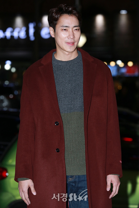 배우 최성재가 21일 오후 서울 영등포구 한 음식점에서 열린 SBS 월화드라마 ‘사랑의 온도’ 종방연에 참석했다.