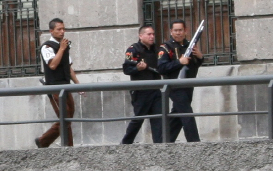 멕시코 수도 멕시코시티의 무장경찰/위키피디아