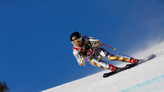 알파인스키 대회에 출전해 슬로프를 질주하는 레데츠카. /사진출처=국제스키연맹 홈페이지