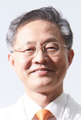김용석 경희대한방병원 침구과 교수