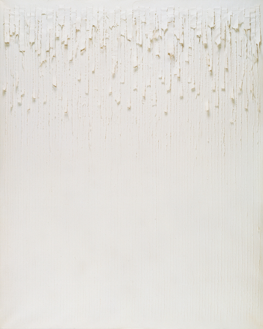 권영우 ‘무제’ 1980년작, 화선지에 칼로 긁기 기법, 163x131cm /사진제공=국립현대미술관