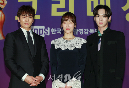 배우 지성, 서현진, 샤이니 키가 8일 오후 서울 영등포구 KBS 신관홀에서 개최된 ‘2017 그리메상 시상식’에 참석하고 있다.