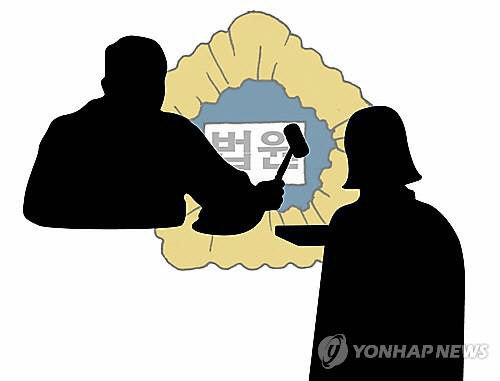 딸 성추행한 취업지원 교사 살해한 母 징역10년→7년