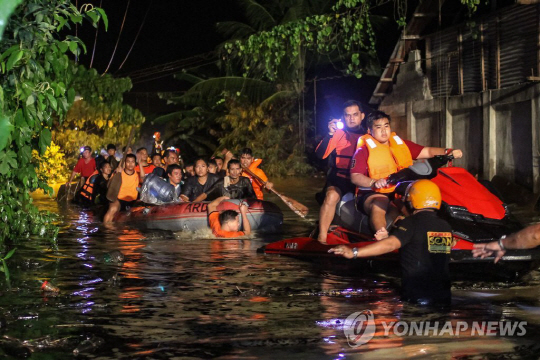 필리핀 남부 태풍 강타로 최소 120명 사망·160명 실종