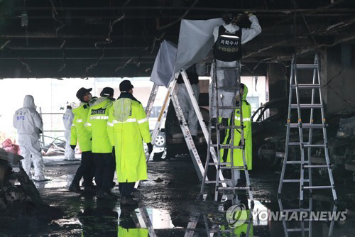 경찰, 제천 희생자 휴대전화 통신기록 압수수색…미스터리 풀릴까