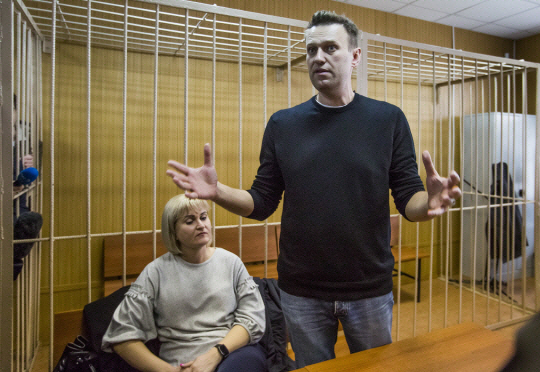 러시아 야권 운동가 알렉세이 나발니(오른쪽) /연합뉴스