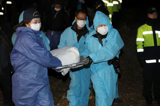 '실종' 고준희양, 싸늘한 주검으로…父 '야산에 묻었다'