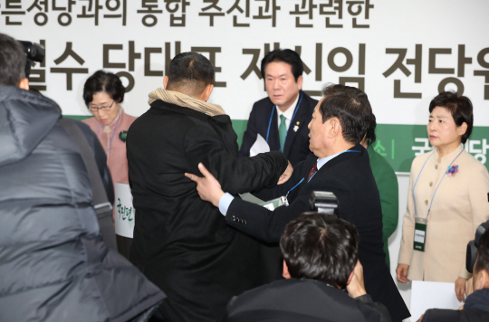 '통합 반대파' 국민의당 광주·전남 의원들…'집단 탈당 언제든 결행'