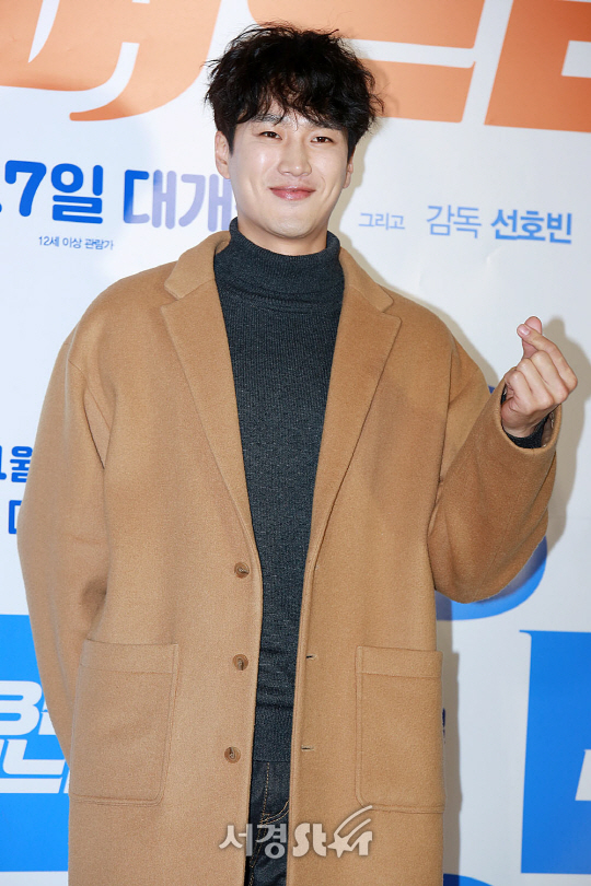 배우 안보현이 4일 오후 서울 광진구 자양동 건대입구 롯데시네마에서 열린 영화 ‘B급 며느리‘ VIP시사회에 참석했다.