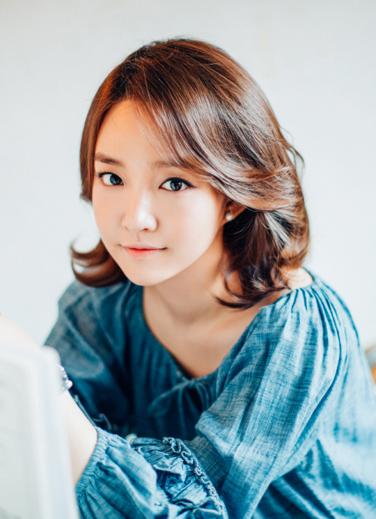 [인터뷰] 윤하, '손흥민, 인연을 소중하게 생각하는 친구…자극된다'