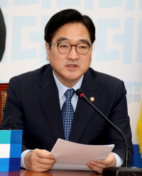 우원식 “한국당 나홀로 갈등올림픽 주장, 고립 자초할 것”