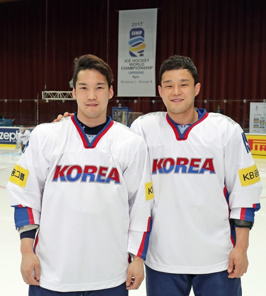 신상우(오른쪽)-상훈 형제 /사진제공=대한아이스하키협회
