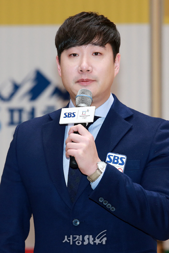 배성재 아나운서가 22일 오전 서울 양천구 목동 SBS 13층 홀에서 열린 SBS ‘평창올림픽 방송단 발대식‘에 참석했다.
