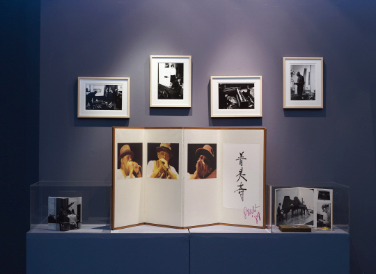 백남준 ‘보이스의 목소리(Beuys Vox)’, 1961~1986년작, 가변설치. /사진제공=상하이 하우미술관