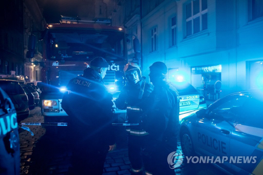 ‘프라하 호텔 화재’ 한국인 21세 여성 사망자 추가 확인